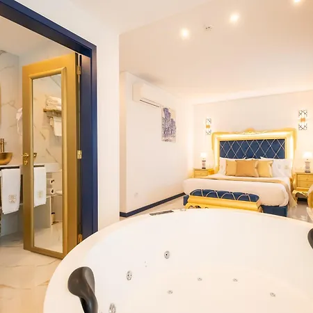 Solar Antigo Luxury Porto Aeroporto Bed & Breakfast 3*