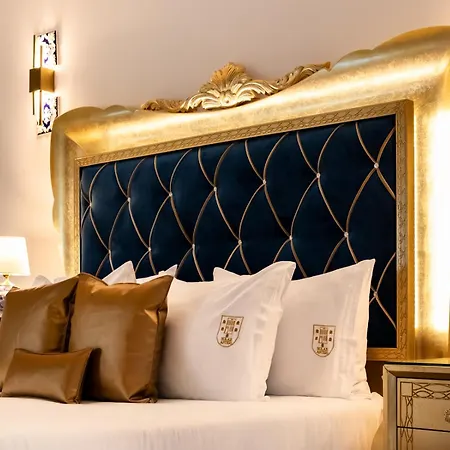 Solar Antigo Luxury Porto Aeroporto Bed & Breakfast